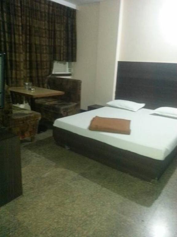 Hotel Jalaja Heritage Thane Esterno foto